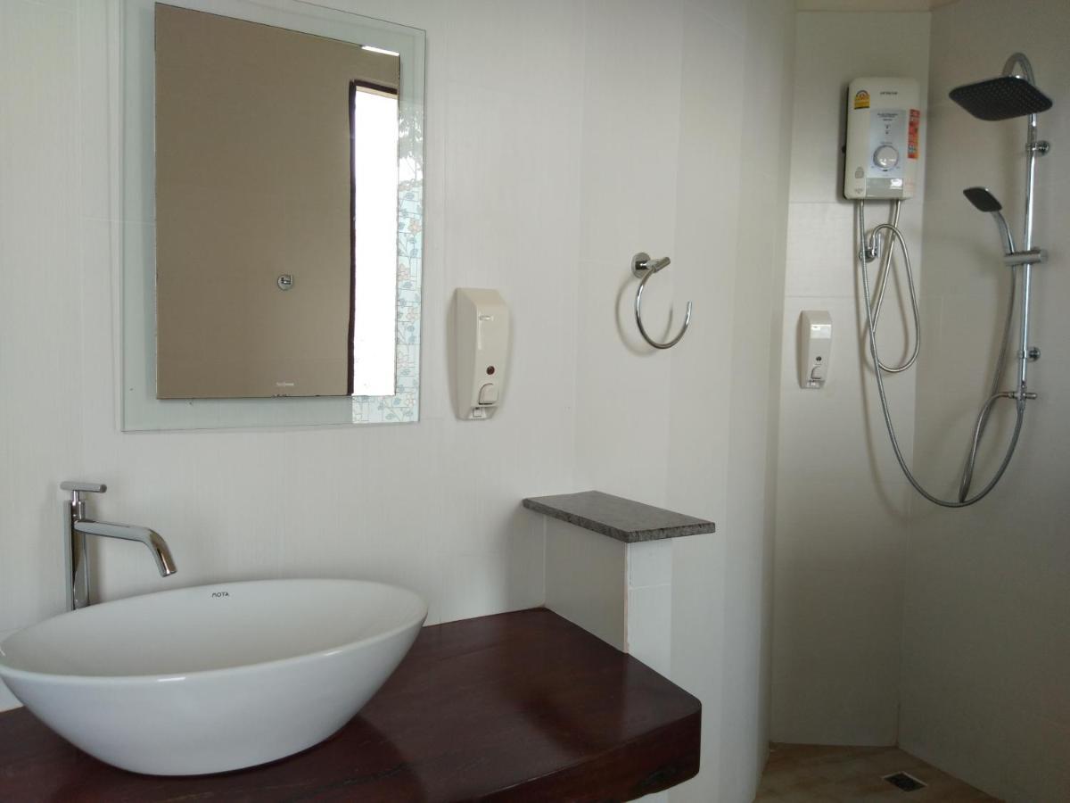 Ban Noi  Ingaun Resort Kanchanaburi מראה חיצוני תמונה