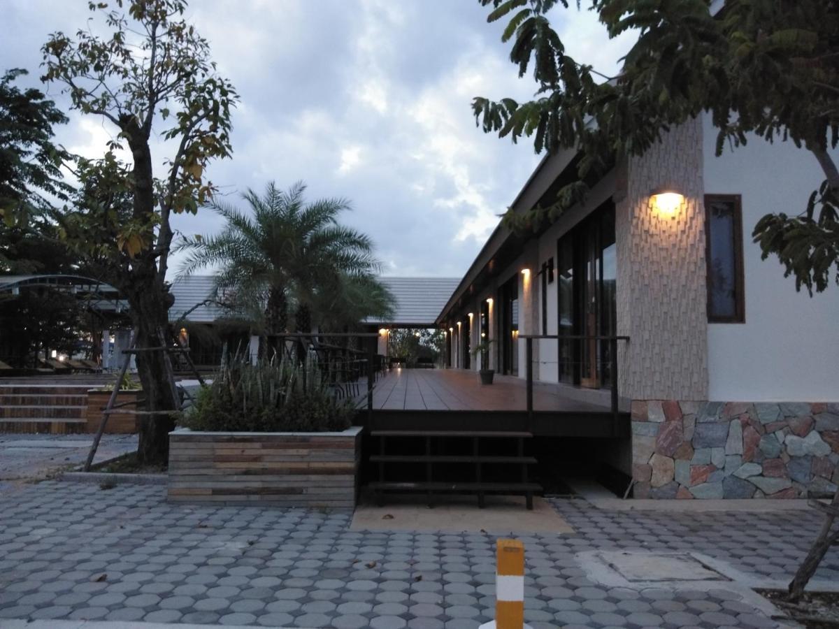 Ban Noi  Ingaun Resort Kanchanaburi מראה חיצוני תמונה