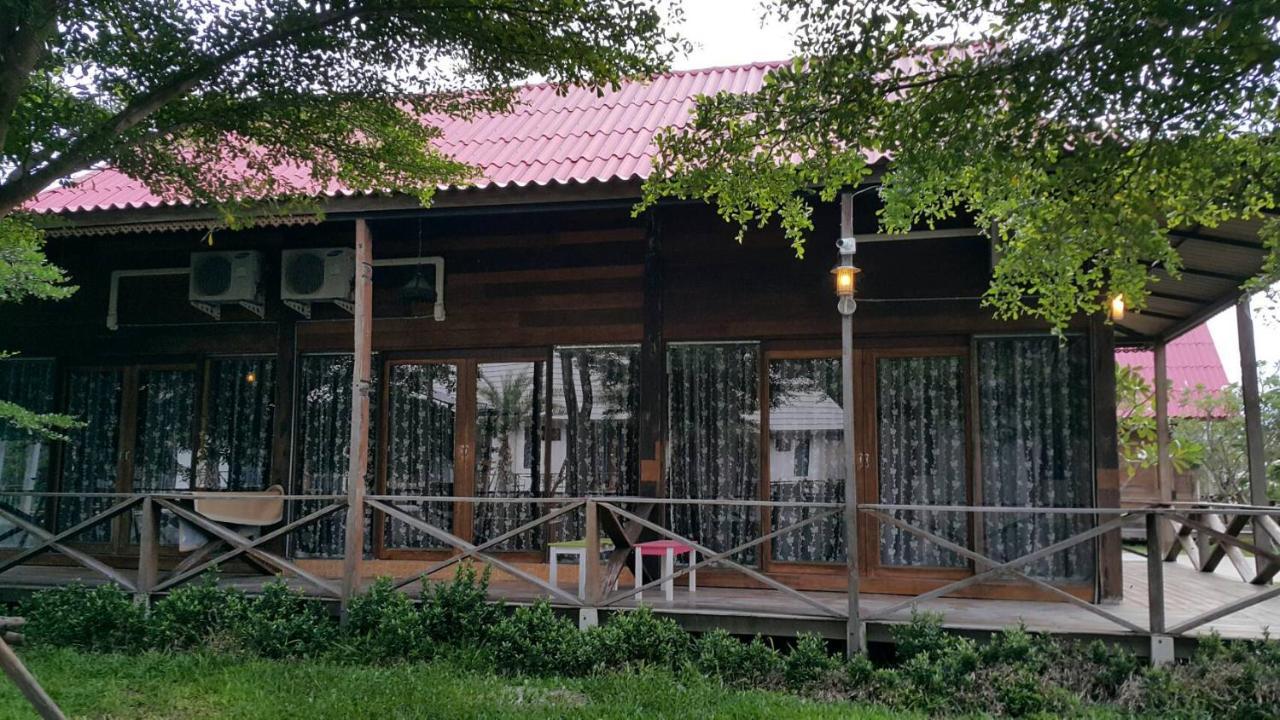Ban Noi  Ingaun Resort Kanchanaburi מראה חיצוני תמונה